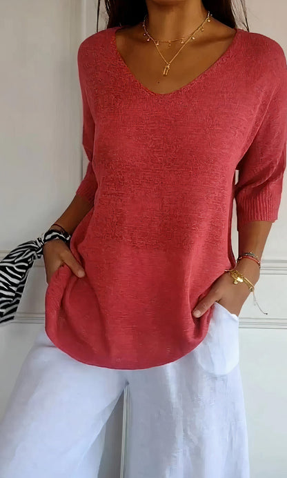 EVI - Knitted top with V-neck